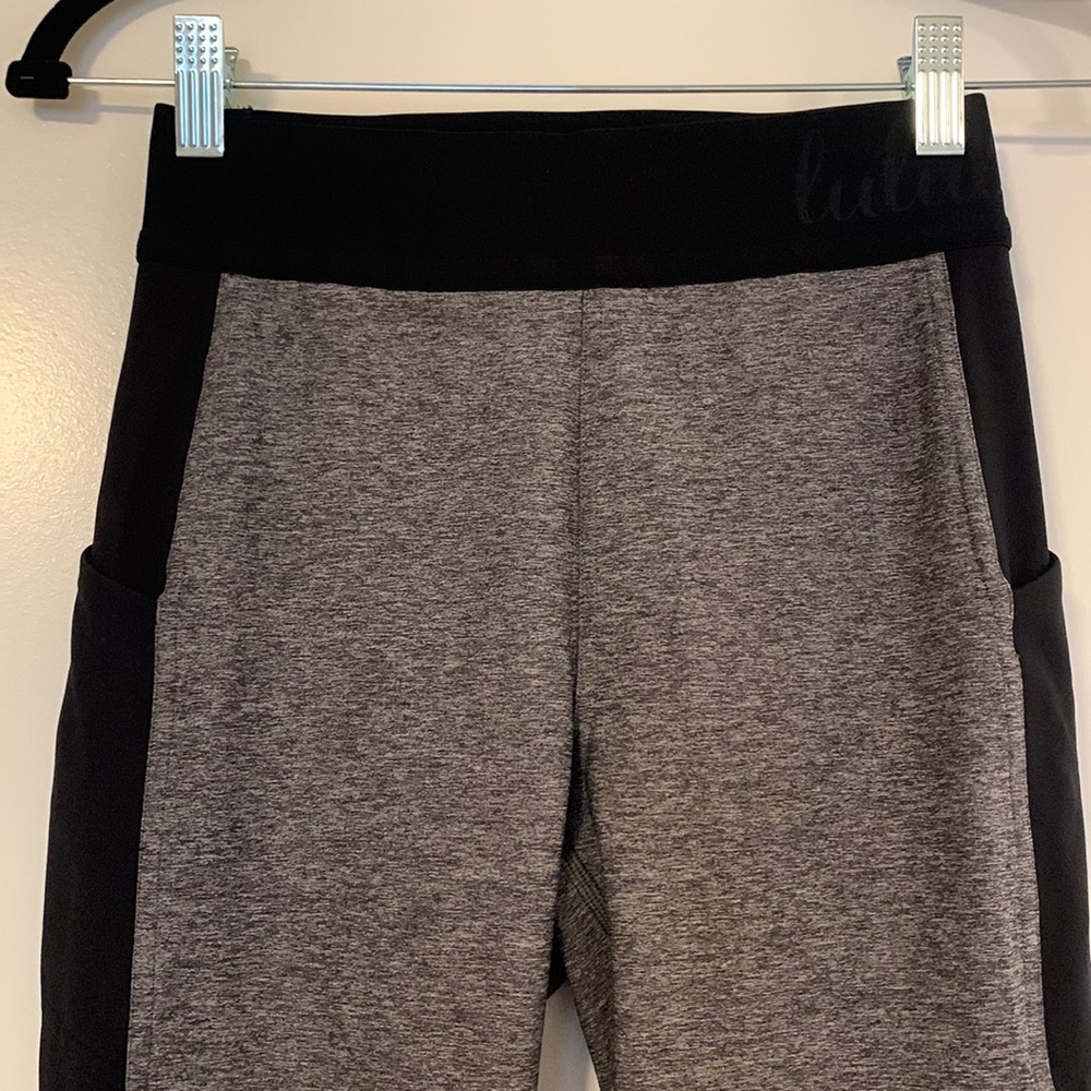 Lululemon Leggings Size 6 Multiple Pockets